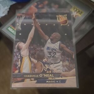 Shaquille O'Neal Fleer Ultra Basketball Card